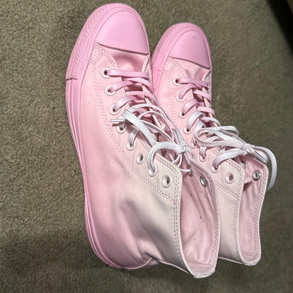 Pink Converse
